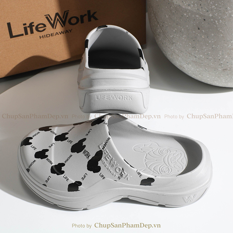Dép Sục Logo LifeWork 3D Lạ Mắt