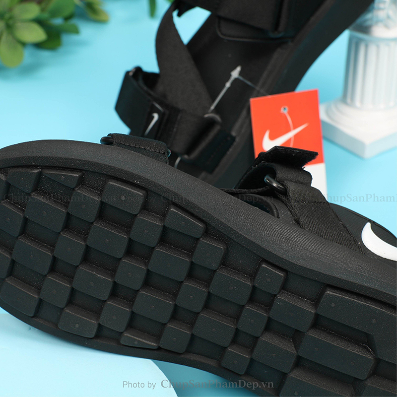 Giày Quai Hậu Logo Nike Đậm Chất Pro